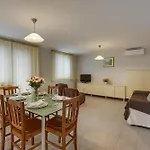 Cesar's Karst Estate Apartment