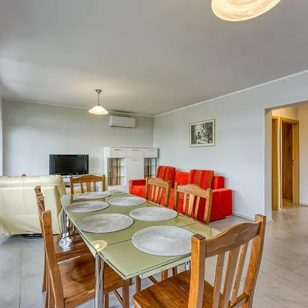 Cesar's Karst Estate *