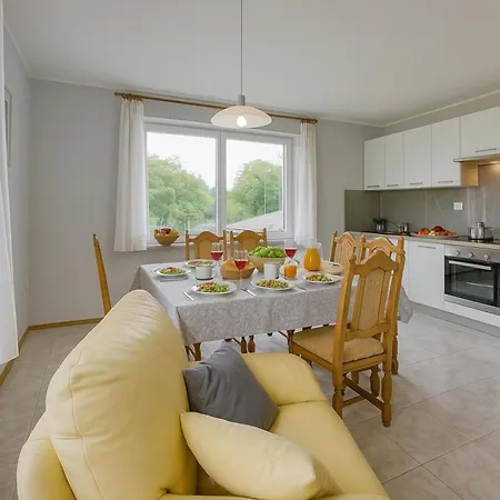 Appartement Cesar's Karst Estate *