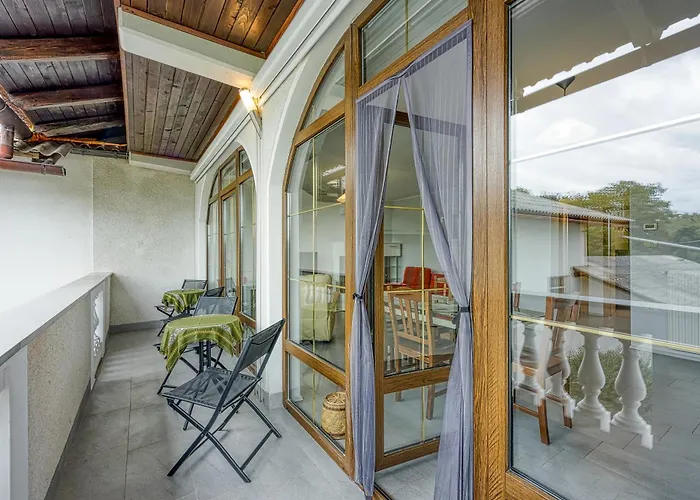 Cesar's Karst Estate *