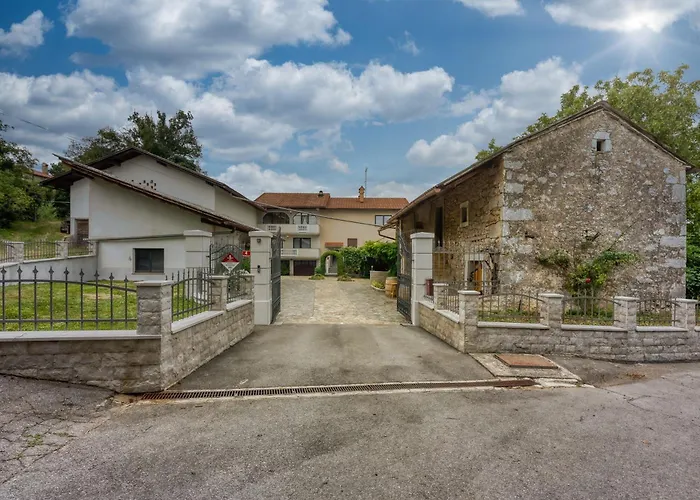 דירה Cesar's Karst Estate