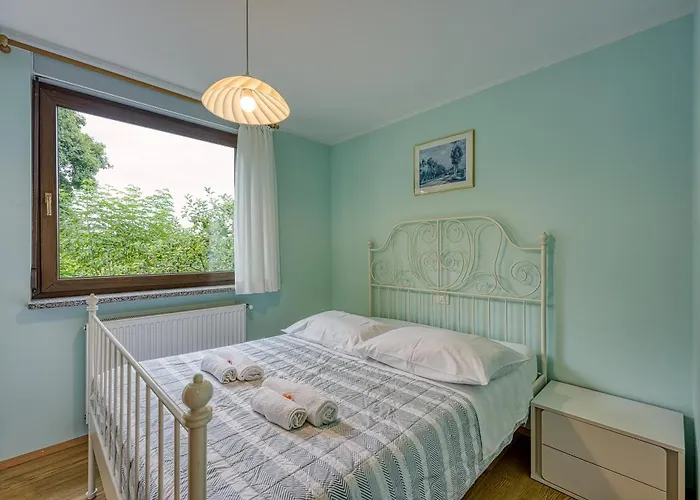 Cesar's Karst Estate דירה *